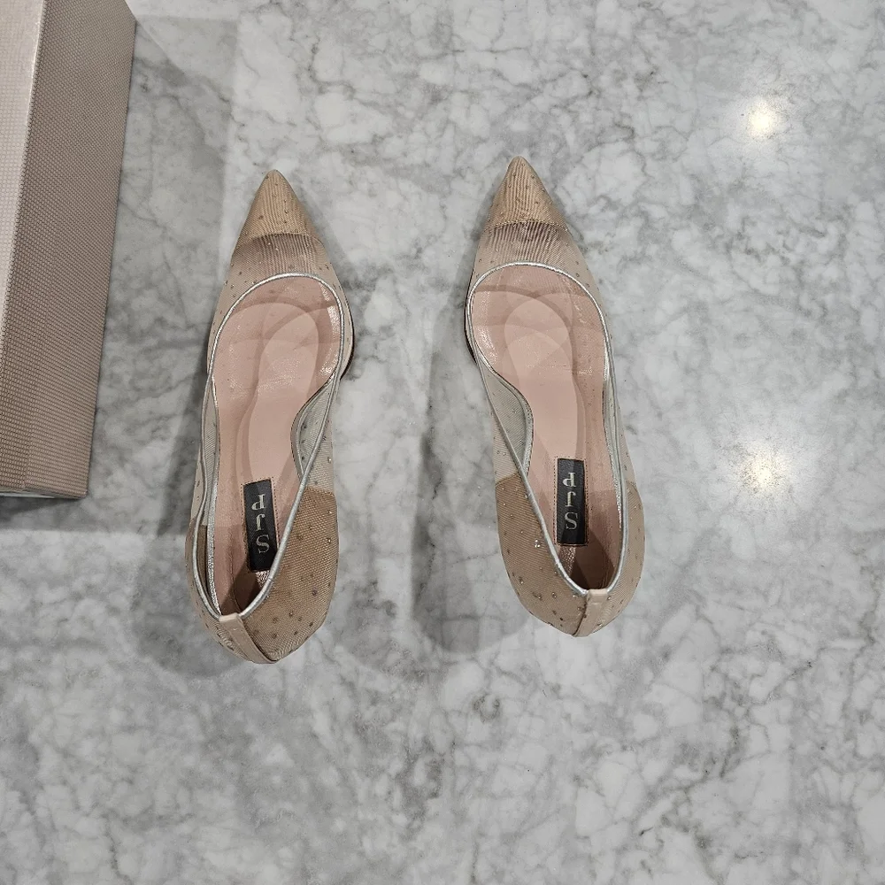 SJP Sarah Jessica Parker Nude Mesh‎ Crystal Mid Height Pointed Heels size 40